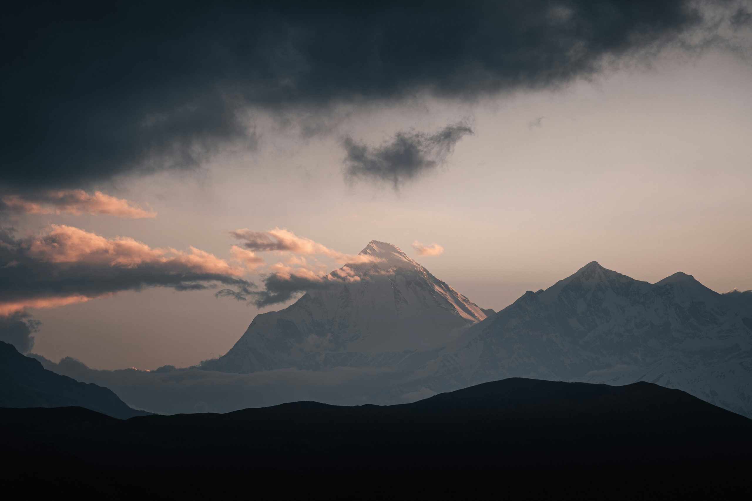 Dhaulagiri Circuit Trek